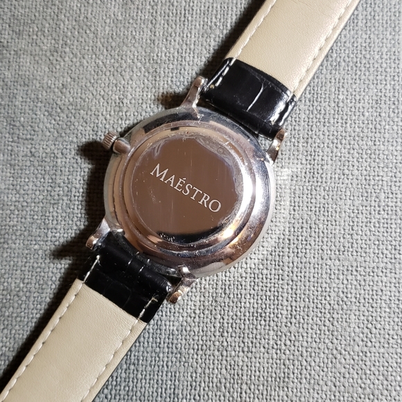 Watch - Picture 2 of 2